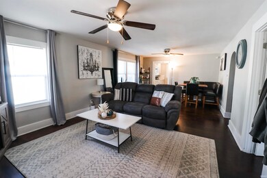 728 E Broadway St, Kokomo, IN 46901 - photo 3