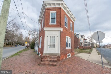 123 W 6th St, New Castle, DE 19720 - photo 2