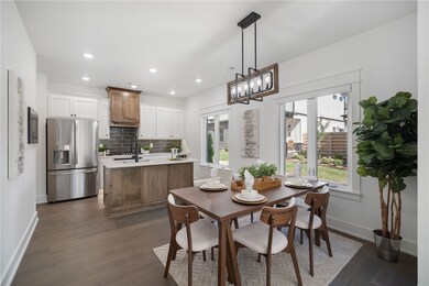 110 NW Oz Village Dr, Bentonville, AR 72712 - photo 7