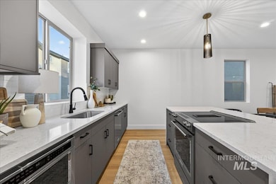 1721 S Rock View Ln, Boise, ID 83705 - photo 5