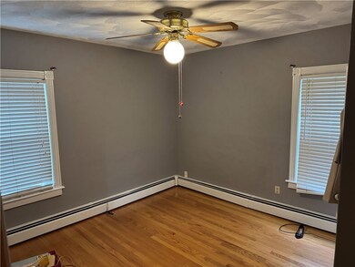 31 Stearns St, Pawtucket, RI 02861 - photo 5