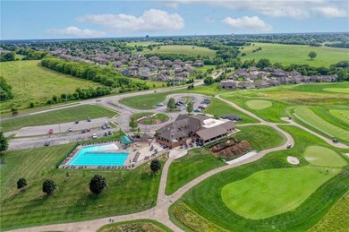 1005 Zennor Ln, Raymore, MO 64083 - photo 6