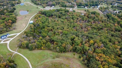 18501 S Albert Rd, Hartsburg, MO 65039 - photo 3