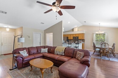 39 Chestnut Ln, Crawfordville, FL 32327 - photo 6