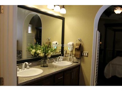 Master Bath/Spa.