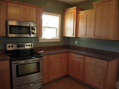 120 N Vine St, Elkhart, IN 46514 - photo 4