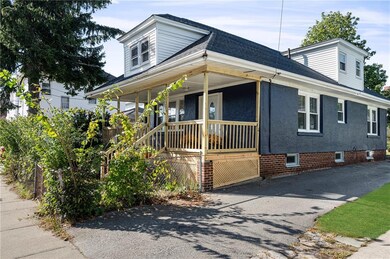 129 Sackett St, Providence, RI 02907 - photo 4