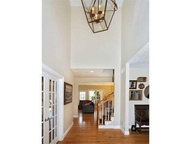 Entry/Foyer.