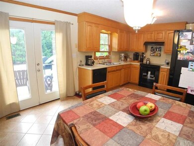 2084 Oklahoma Ct, Lincolnton, NC 28092 - photo 5