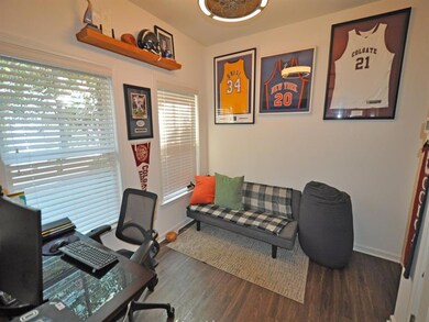 Bedroom or Office