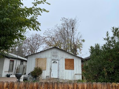 1038 14th St, Wasco, CA 93280 - photo 2