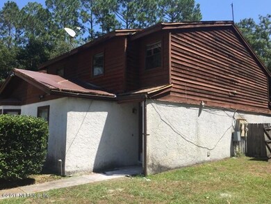 4565 Melissa Ct W, Jacksonville, FL 32210 - photo 2