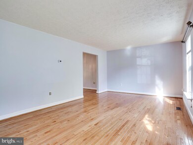 18086 Tebbs Ln, Dumfries, VA 22026 - photo 3