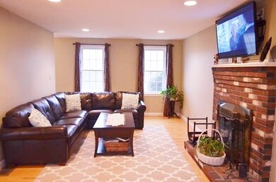 48 Wexford Dr, Mansfield, MA 02048 - photo 6