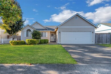 9826 Donovan Ct SE, Yelm, WA 98597 - photo 2