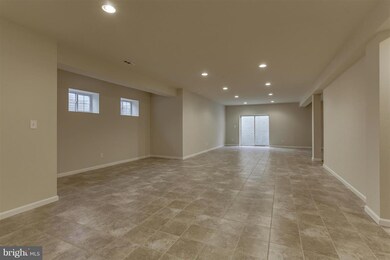 2803 Compass Cir, Woodbridge, VA 22191 - photo 7