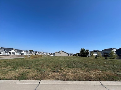 3143 Devonshire Pkwy, Clive, IA 50325 - photo 3