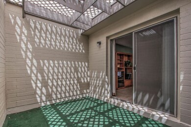 006_Interior Court Yard