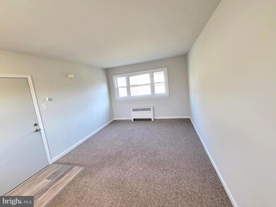 36 W Lancaster Ave unit 5, Downingtown, PA 19335 - photo 4