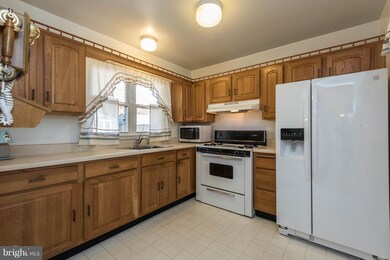 213 Sun Glo Rd, Pasadena, MD 21122 - photo 5