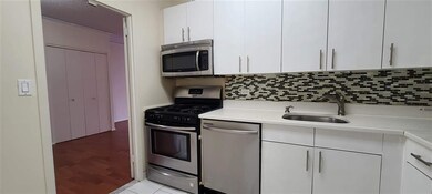 The Emerald unit 2004, Jersey City, NJ 07310 - photo 5