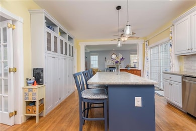 27 Sycamore Ln, Saunderstown, RI 02874 - photo 7