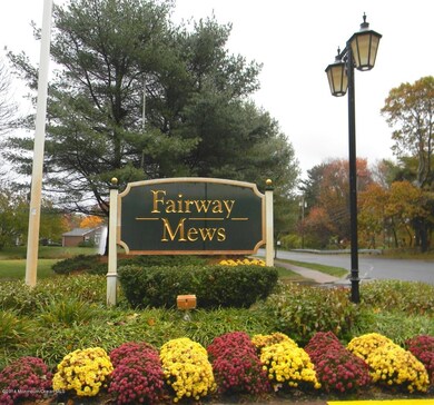 7 Walnut Dr, Spring Lake, NJ 07762 - photo 2