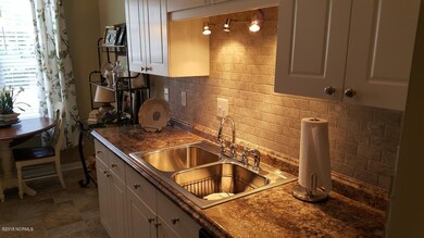 kitchen2