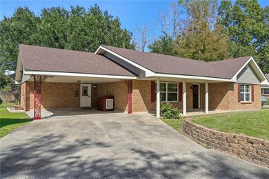Front View of 143 Somerset Dr Laplace, La.