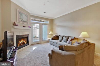 2705 Waters Edge Dr unit 2705, Newark, DE 19702 - photo 2