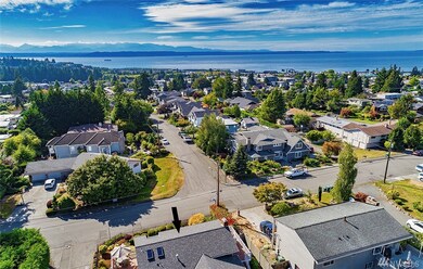 801 Spruce Place, Edmonds, WA 98020 - photo 6