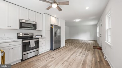 22199 Mcquay Heights Ln, Middleburg, VA 20117 - photo 4