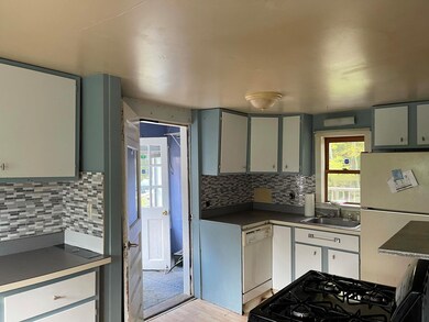 8 Brown St, Enfield, NH 03748 - photo 5