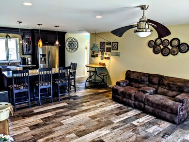 125 Birch St, Port Reading, NJ 07064 - photo 2