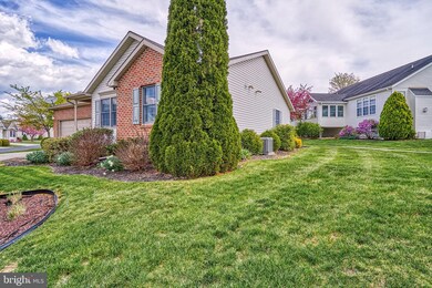 230 Kingsgate Ct unit 23, Gettysburg, PA 17325 - photo 6