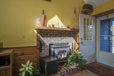 58 Wire Rd, MerriMacK, NH 03054 - photo 7