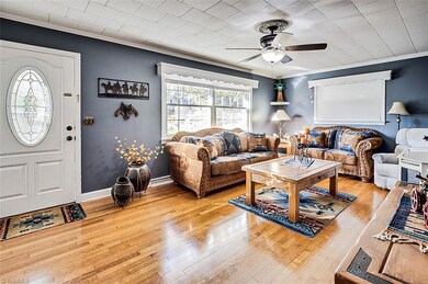 215 Sunrise Ave, Asheboro, NC 27203 - photo 4