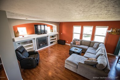 617 Oldfield Dr SE unit 41, Byron Center, MI 49315 - photo 4