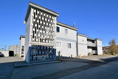 1460 W 26th Ave unit 5, Anchorage, AK 99503 - photo 2