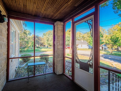 10322 Gum St, Cynthiana, IN 47612 - photo 5