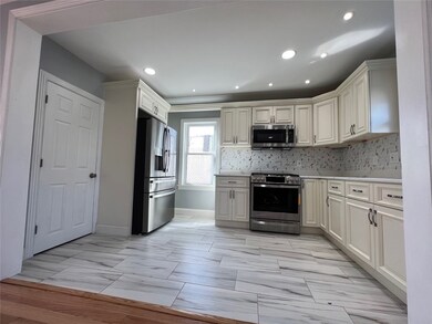 45 Patterson Ave, Pawtucket, RI 02860 - photo 4