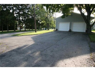 Parking Lot/Garage.