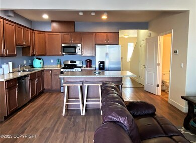 Family to kitchen
