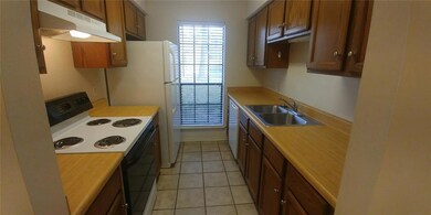 222 N Taylor St, Covington, LA 70433 - photo 2