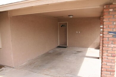 carport (1C)