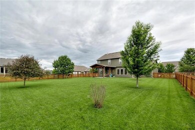 111 S Eastglen Dr, Raymore, MO 64083 - photo 5