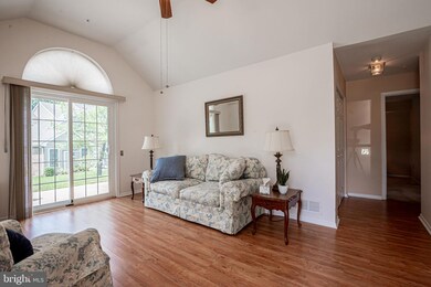 3 Kensington Ct unit 81, Wilmington, DE 19804 - photo 3