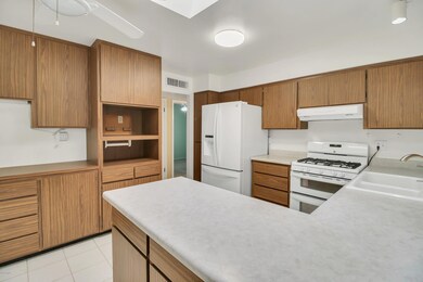 9615 N 15th Place, Phoenix, AZ 85020 - photo 7