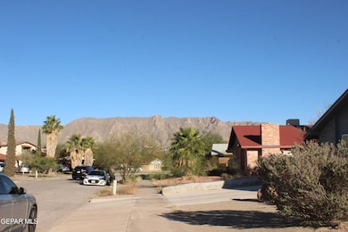 6443 Pizarro 6443 & 6445 Dr, El Paso, TX 79912 - photo 2