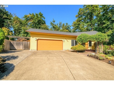 4324 Forsythia St, Springfield, OR 97478 - photo 2